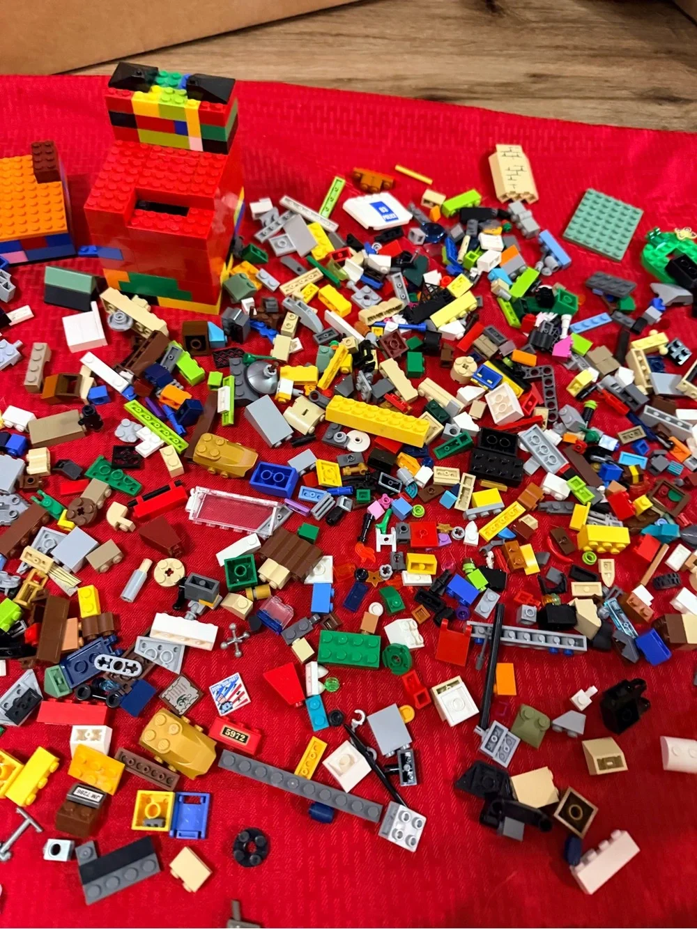 Mixed lot of Legos w minifigures Harry Potter